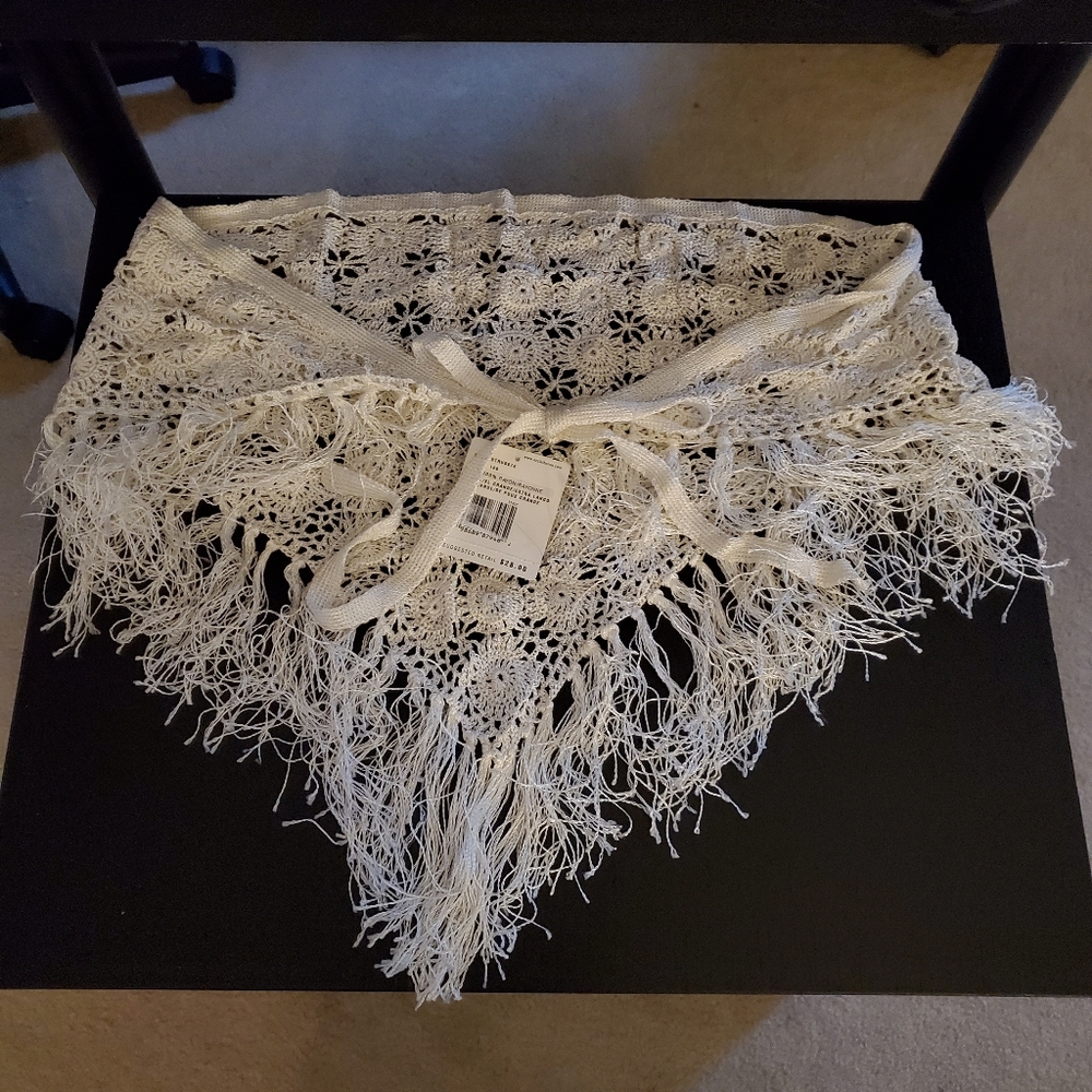 NWT Liz Claiborne scarf